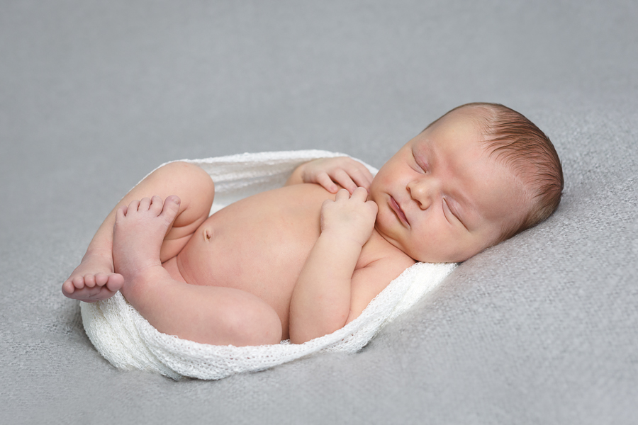 lucas nyfödd nyfödda nyföddfoto nyföddfotografering nyföddfotograf sundsvall matfors lisa hulling