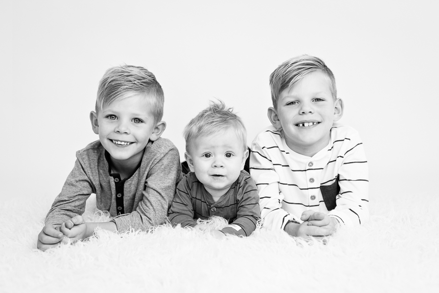 bröder syskonfotografering barnfotografering fotograf lisa hulling sundsvall matfors