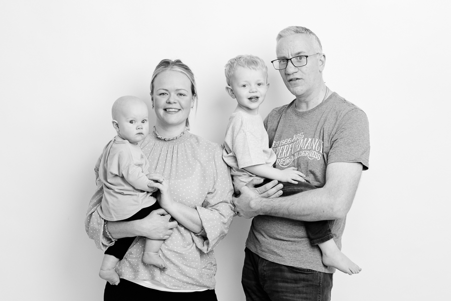 familjefotografering syskonfotografering barnfotograf fotograf sundsvall matfors lisa hulling