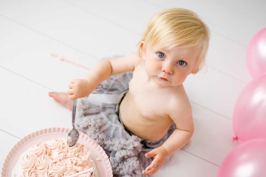 smash the cake barnfotografering barnfotograf fotograf lisa hulling joy matfors sundsvall